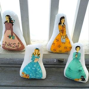 Little Women March Sisters Pillow Pal Set. New.